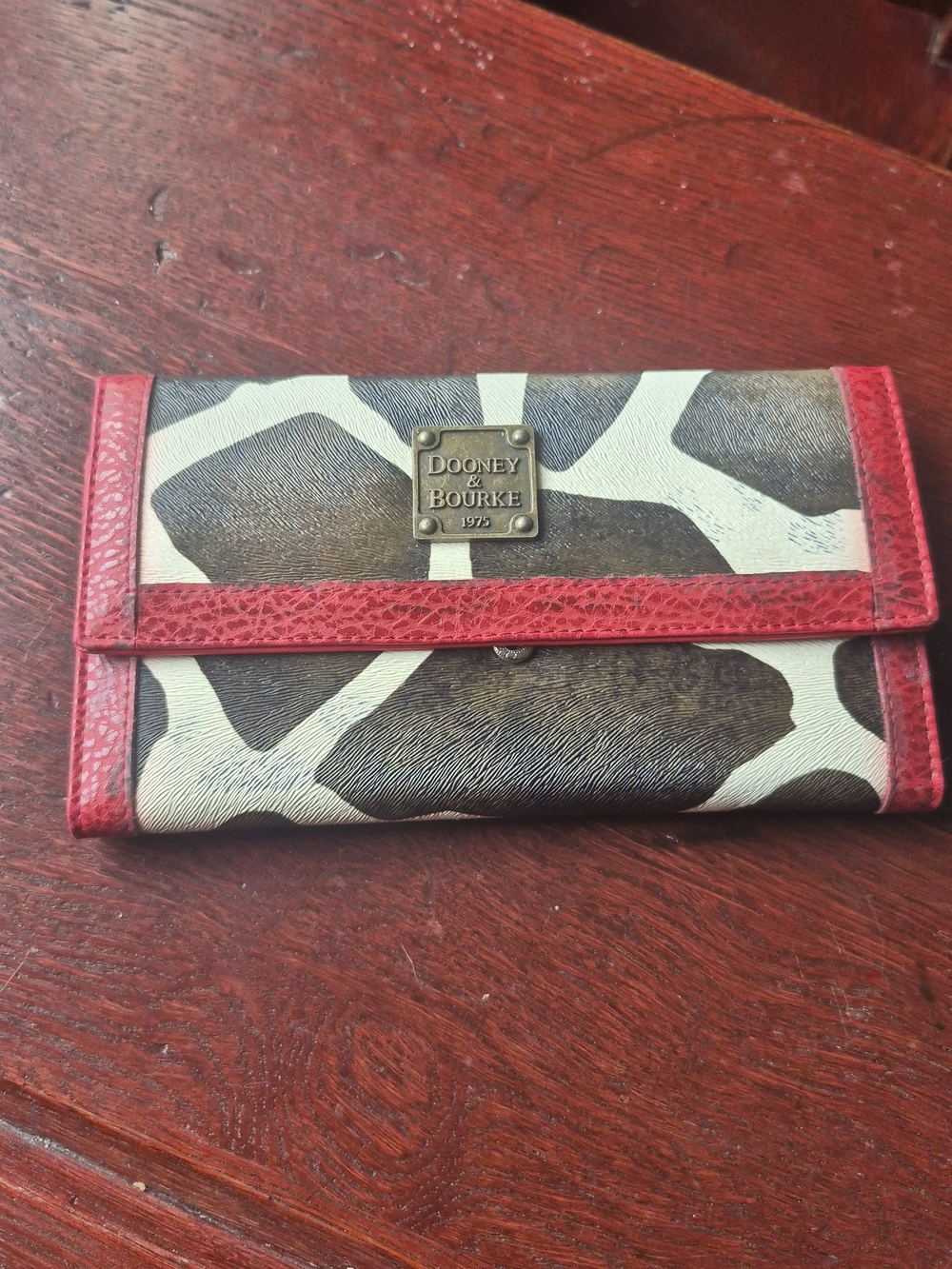 Dooney & Bourke Red Trim Giraffe-Print Wallet With Insert